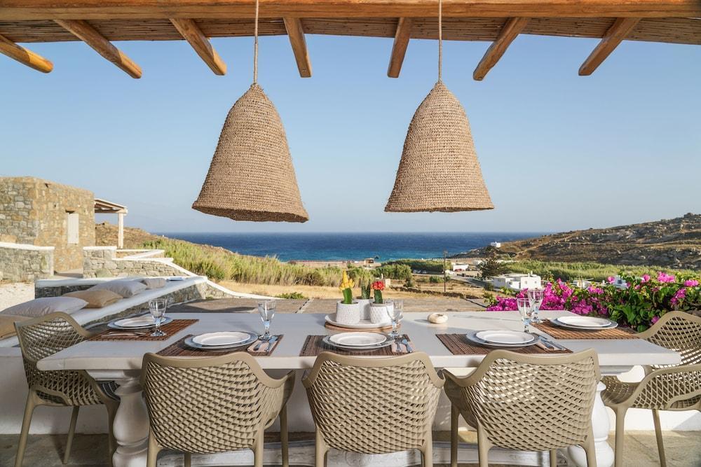 Vlia Mykonos * Kalafati