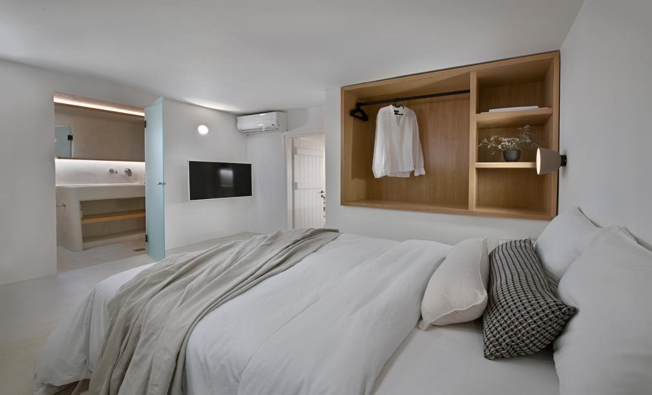 Vlia Mykonos * Kalafati